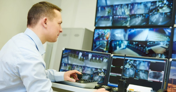 Remote-infrastructure-monitoring-IT-support-&-managed-services